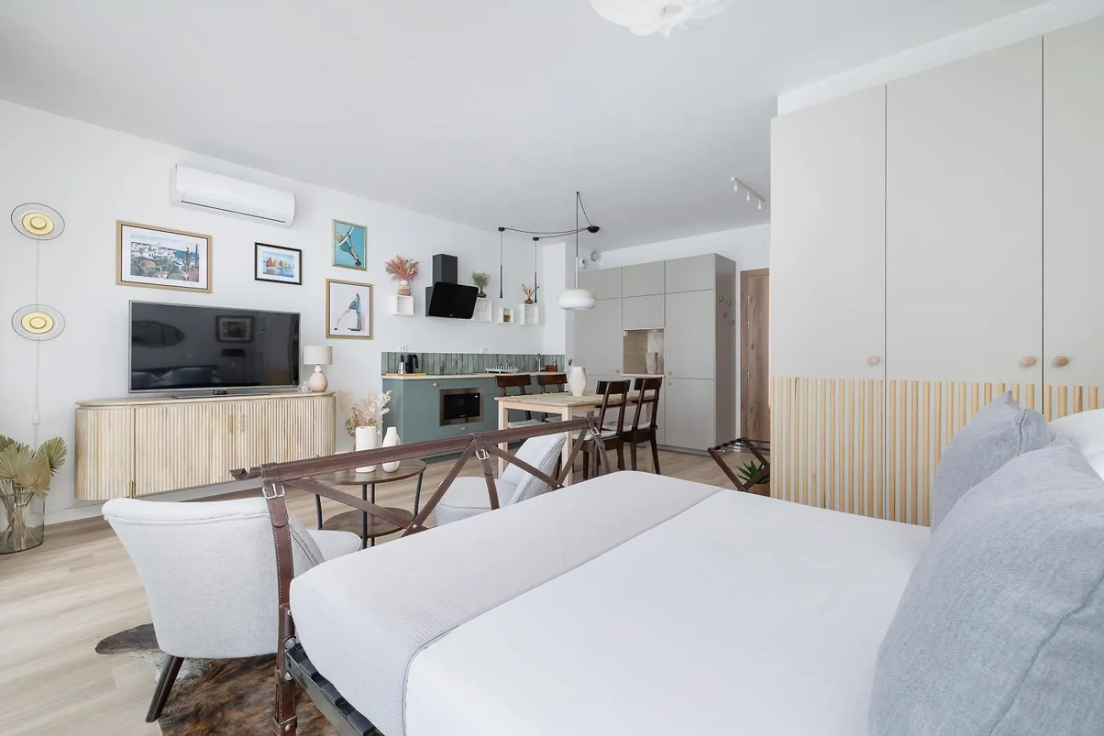 Luxury Studio - Lwowska 10 Street Krakow 0*,  Poland